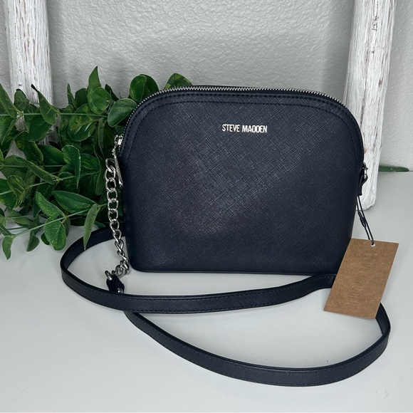 Steve Madden Handbags - Steve Madden NWT BMaggie Crossbody Bag Purse * Black